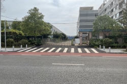 湖南天長置業(yè)有限責任公司對原湖南鈴本環(huán)?？萍加邢薰緢龅毓_招租公告